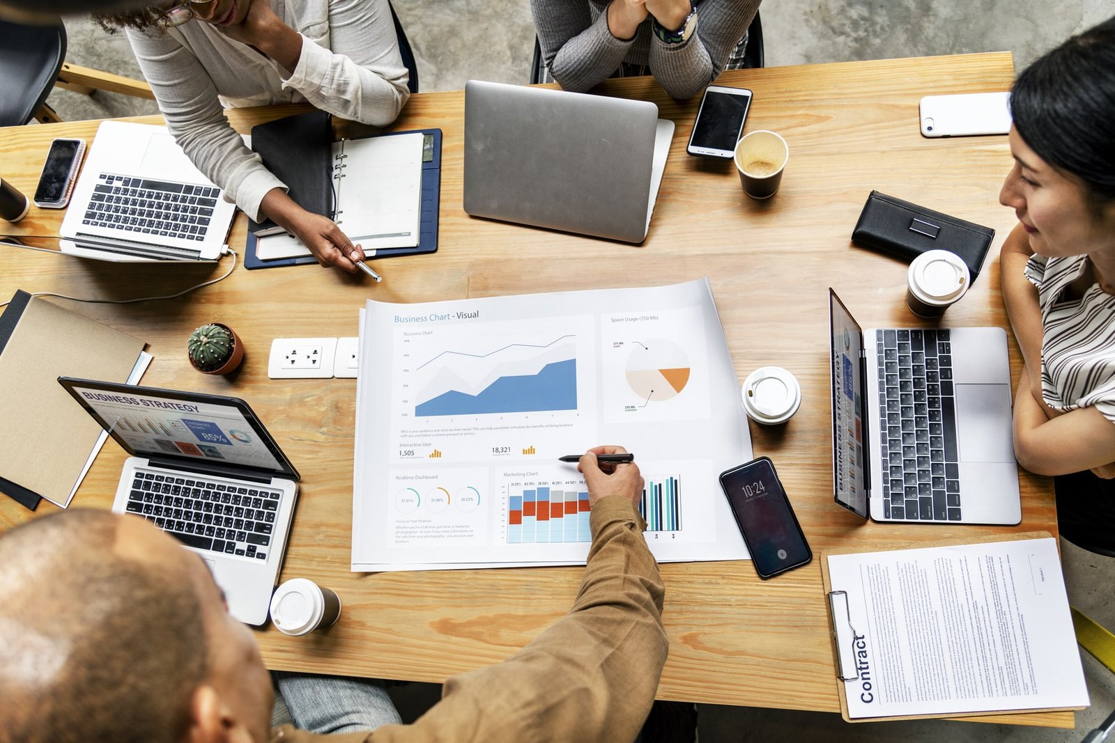 How to Plan a Digital Nomad Life in 2025